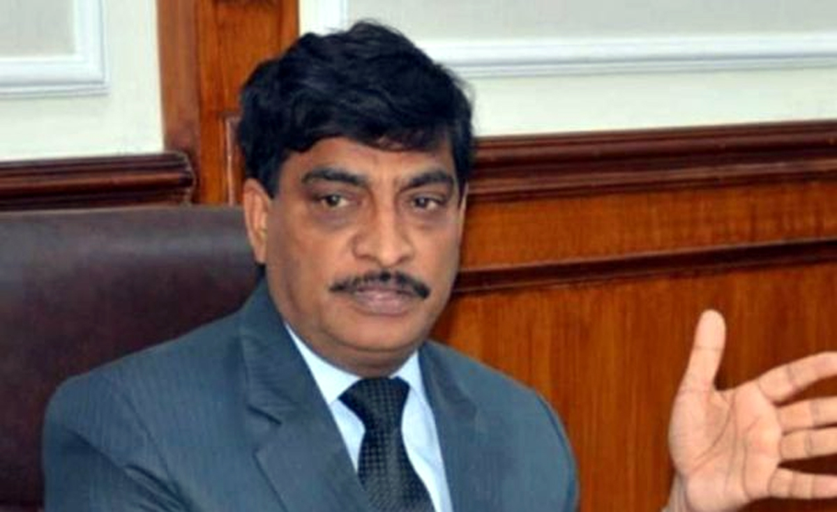 Promptly furnish details of contracts given on nomination basis, backdoor appointments: CS Promptly furnish details of contracts given on nomination basis, backdoor appointments: CS