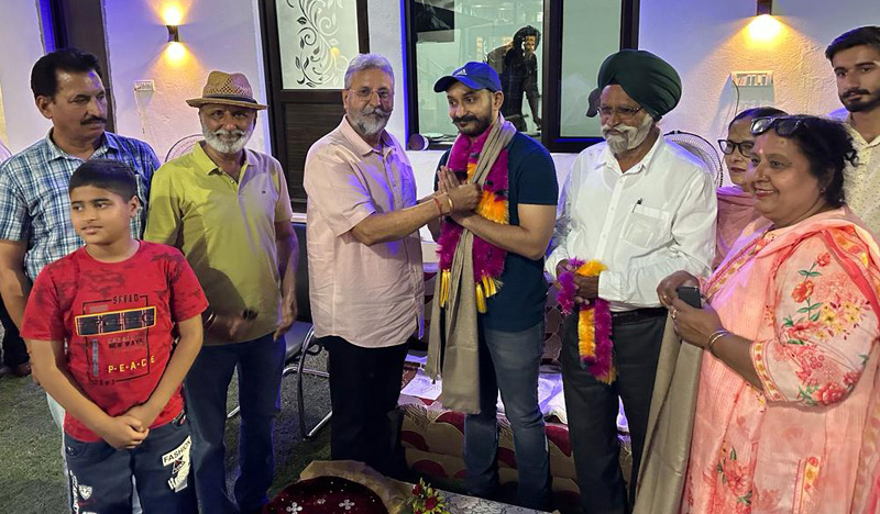 Choudhary Manmohan Singh, President All India Jat Maha Sabha felicitating Major Abhinandan Singh for clearing UPSC examination in Akhnoor. Choudhary Manmohan Singh, President All India Jat Maha Sabha felicitating Major Abhinandan Singh for clearing UPSC examination in Akhnoor.