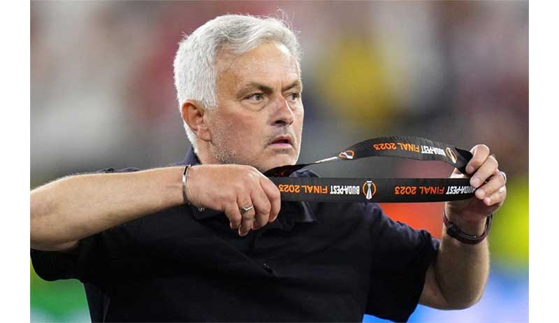 José Mourinho banned by UEFA from 4 European games for verbally abusing referee in stadium garage José Mourinho banned by UEFA from 4 European games for verbally abusing referee in stadium garage