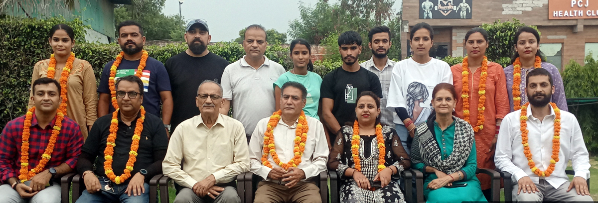 Newly elected members of District Mountaineering Association, Jammu posing for a group photograph. Newly elected members of District Mountaineering Association, Jammu posing for a group photograph.