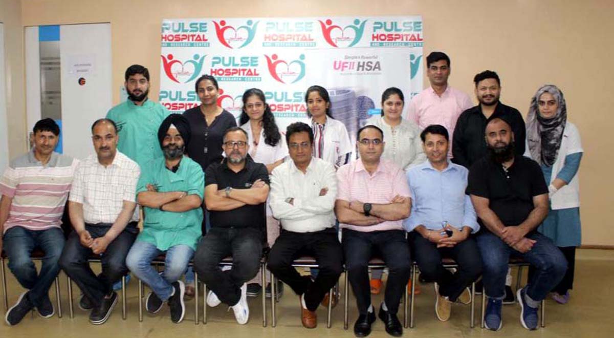 Dentists and officials from Dio Digital Implant India posing together during a dental implant course at Pulse Hospital, Jammu. Dentists and officials from Dio Digital Implant India posing together during a dental implant course at Pulse Hospital, Jammu.