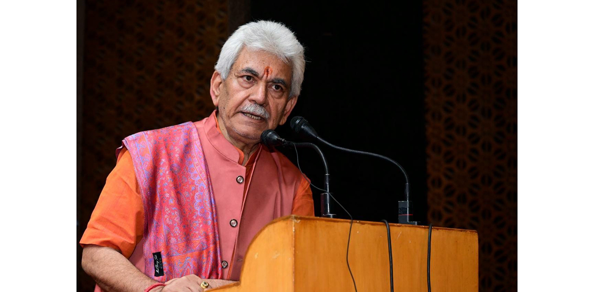 LG interacting with victims of terrorist violence and others. LG interacting with victims of terrorist violence and others.