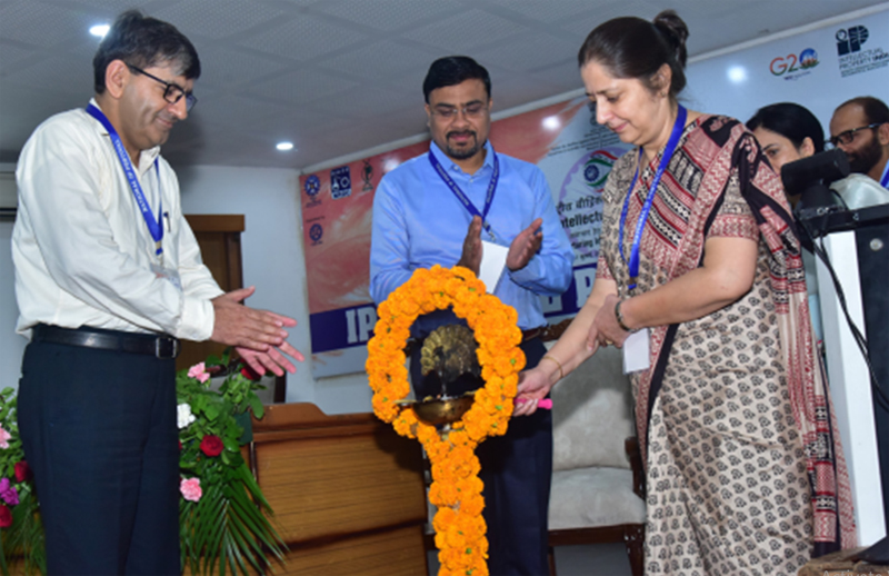 Dr Vibha Malhotra Sawhney (Head of TMD & IPU, CSIR) inaugurating week-long National IP Festival at CSIR-IIIM Jammu. Dr Vibha Malhotra Sawhney (Head of TMD & IPU, CSIR) inaugurating week-long National IP Festival at CSIR-IIIM Jammu.
