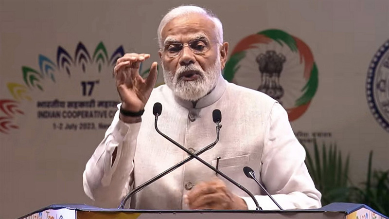 PM Modi lauds doctors, CAs PM Modi lauds doctors, CAs