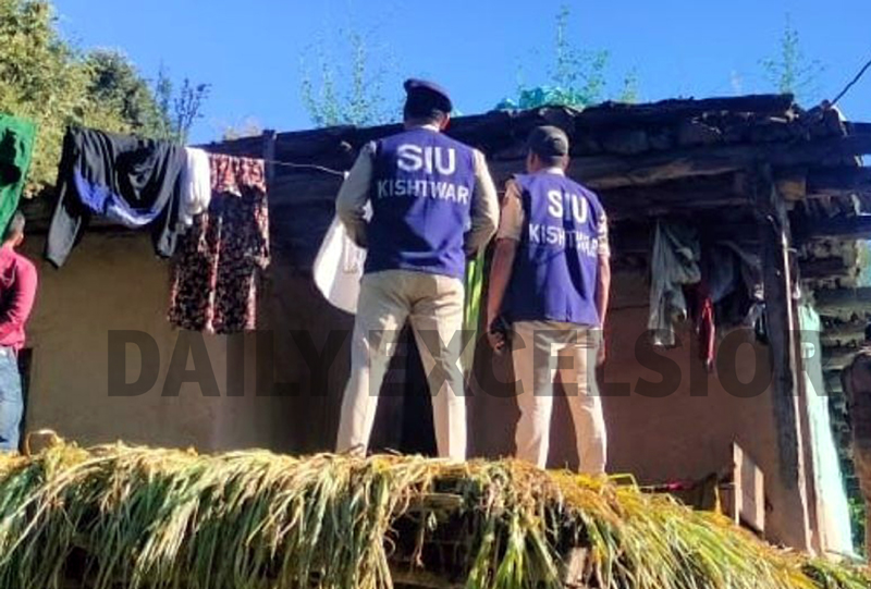 An SIU team during search at the house of a militant in Kishtwar on Tuesday. -Excelsior/Tilak Raj An SIU team during search at the house of a militant in Kishtwar on Tuesday. -Excelsior/Tilak Raj