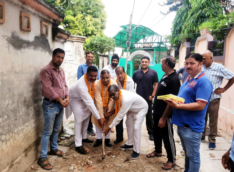 Former Minister, Sat Sharma kick starting development works near Peer Baba Subash Nagar on Tuesday. Former Minister, Sat Sharma kick starting development works near Peer Baba Subash Nagar on Tuesday.
