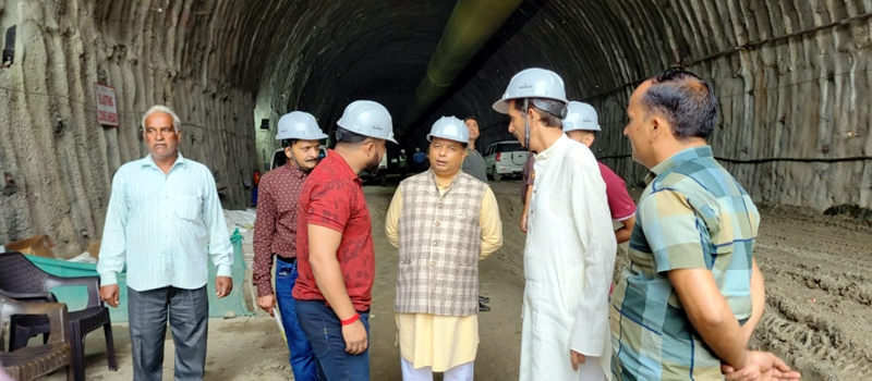 BJP senior leader and ex Minister, Sat Sharma during tour to Sungal Tunnel on Friday. BJP senior leader and ex Minister, Sat Sharma during tour to Sungal Tunnel on Friday.
