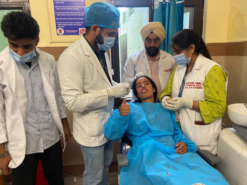 A team of doctors performing a rare surgery on a young girl at DH Poonch. A team of doctors performing a rare surgery on a young girl at DH Poonch.