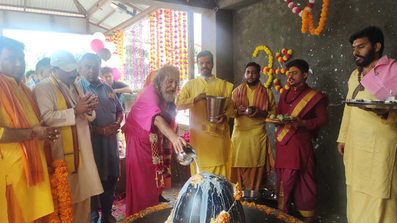 Rudra Abhishek in progress at Hanuman Temple in Udhampur. Rudra Abhishek in progress at Hanuman Temple in Udhampur.