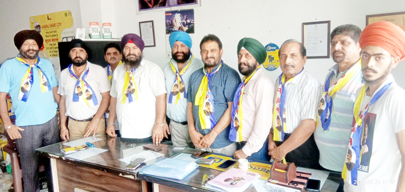 DPAP leaders posing for a group photograph after a meeting at Jammu on Friday. DPAP leaders posing for a group photograph after a meeting at Jammu on Friday.