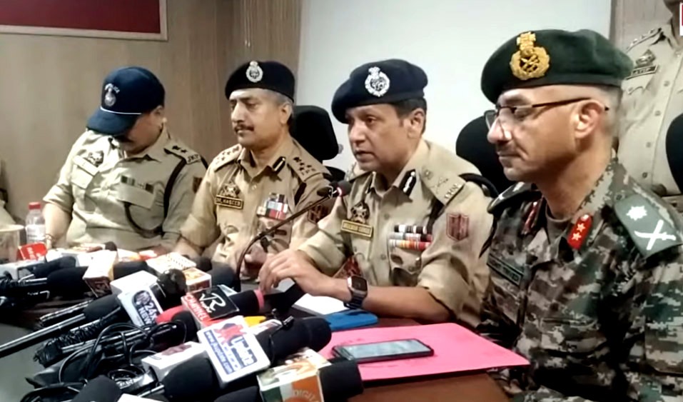 About Three Groups Of Terrorists Active In J&K's Rajouri, Poonch: ADGP Mukesh Singh About Three Groups Of Terrorists Active In J&K's Rajouri, Poonch: ADGP Mukesh Singh