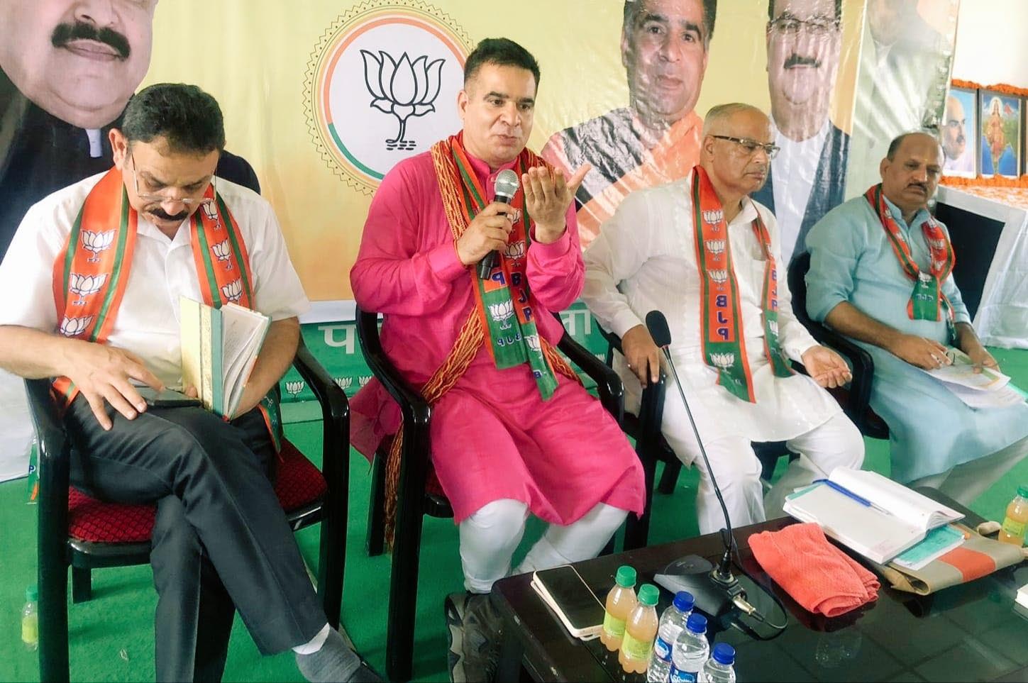 BJP leaders at a party meeting at Udhampur on Tuesday. BJP leaders at a party meeting at Udhampur on Tuesday.