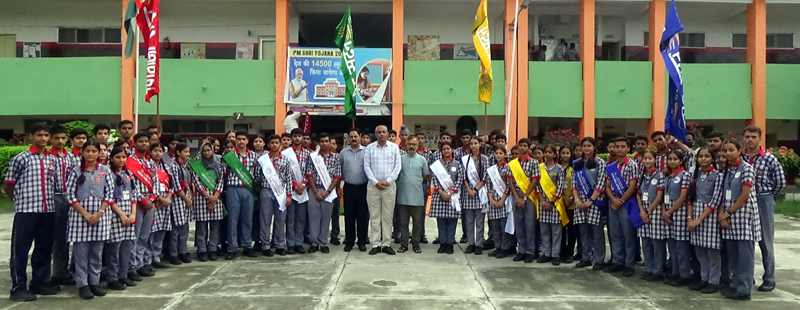 Newly elected students council posing with school management of Kendriya Vidyalaya Sunjuwan on Friday. Newly elected students council posing with school management of Kendriya Vidyalaya Sunjuwan on Friday.
