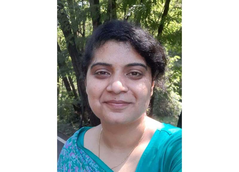 Migrant KP woman qualifies JKCCE Migrant KP woman qualifies JKCCE