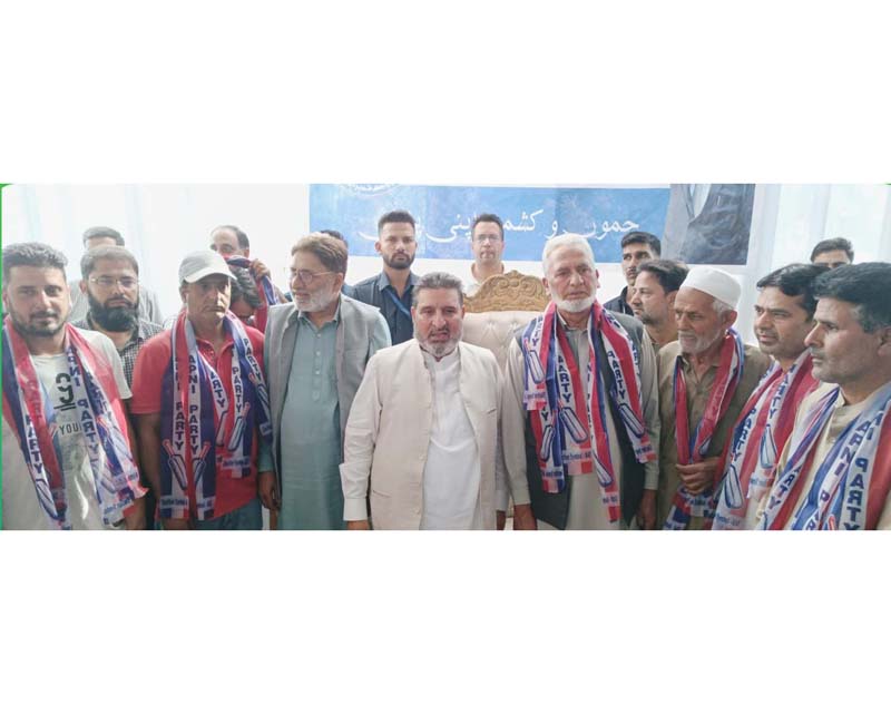 Altaf Bukhari with new entrants in Apni Party at Uri on Wednesday. Altaf Bukhari with new entrants in Apni Party at Uri on Wednesday.