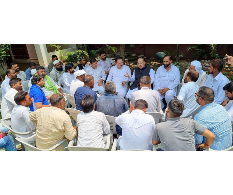 Senior BJP leader Devender Singh Rana during meeting with a delegation. Senior BJP leader Devender Singh Rana during meeting with a delegation.