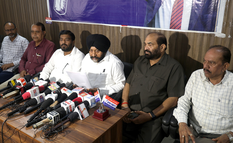 Manjit Singh and others addressing a press conference at Jammu on Saturday. — Excelsior/Rakesh Manjit Singh and others addressing a press conference at Jammu on Saturday. — Excelsior/Rakesh