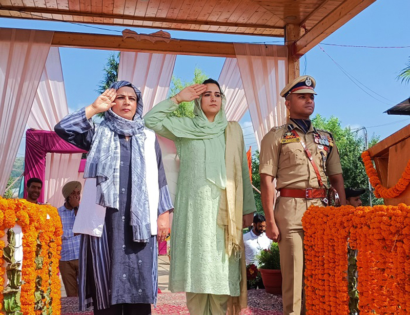 DDC Chairperson Baramulla saluting National Flag.