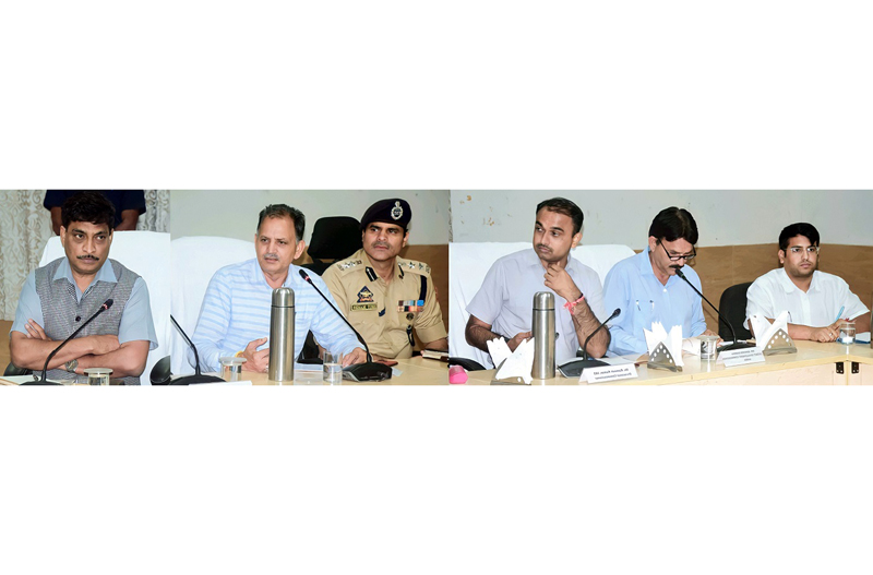 Chief Secretary chairing a meeting at Samba. Chief Secretary chairing a meeting at Samba.