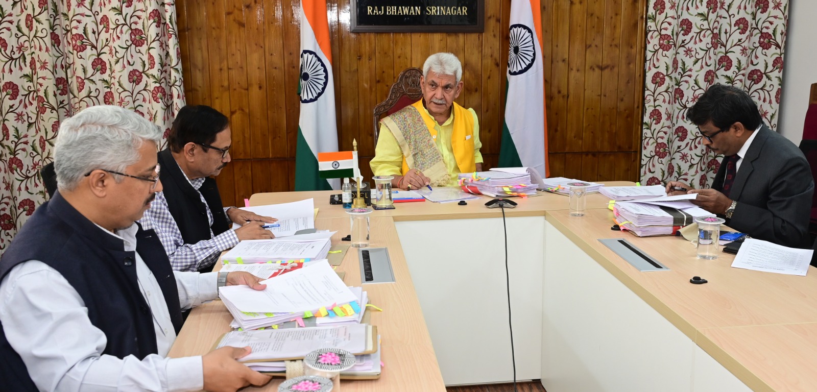 Lieutenant Governor, Manoj Sinha chairs Administrative Council meeting at Srinagar-13