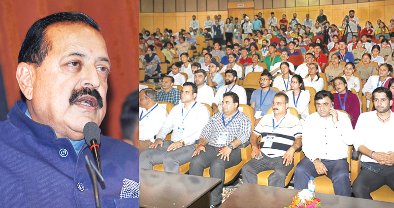 Union Minister Dr Jitendra Singh addressing Youth Conclave at Jammu on Saturday. - Excelsior/Rakesh Union Minister Dr Jitendra Singh addressing Youth Conclave at Jammu on Saturday. - Excelsior/Rakesh