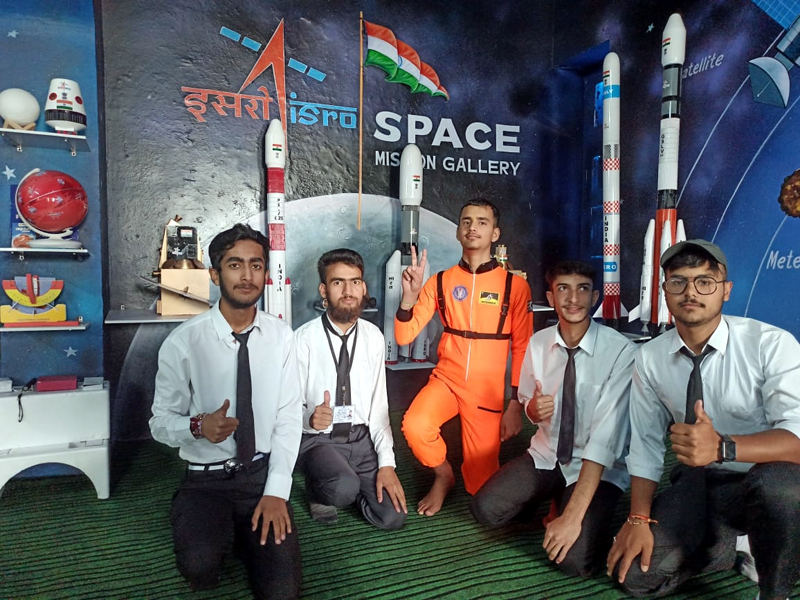 a7 Students in Space Lab.