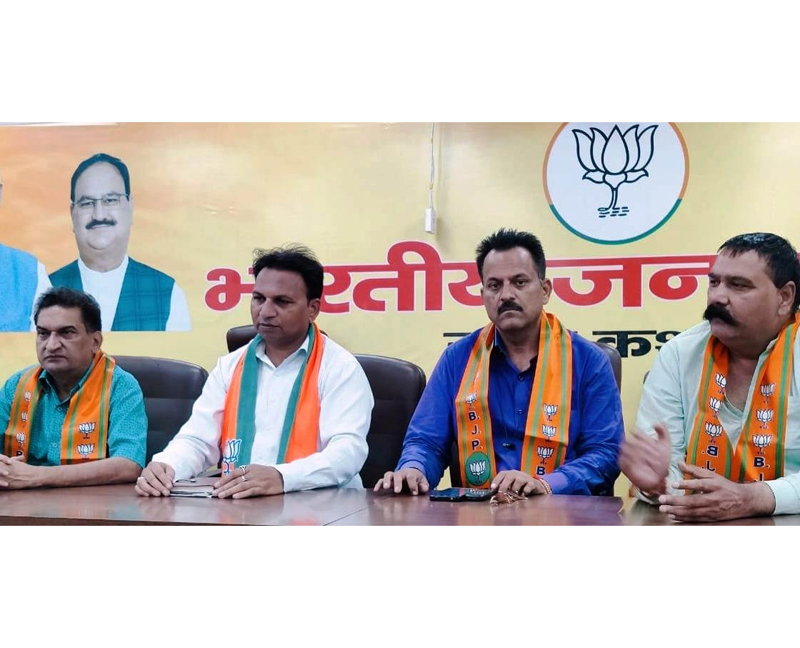 BJP SC Morcha leaders in a meeting at Jammu on Wednesday. BJP SC Morcha leaders in a meeting at Jammu on Wednesday.