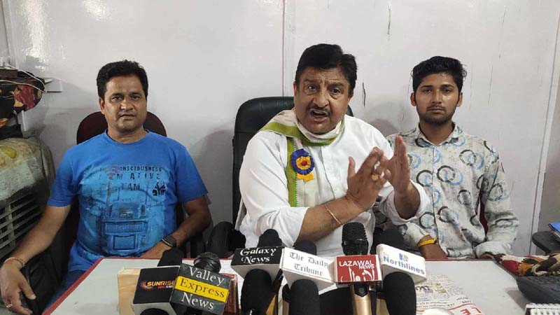 MSJK leader, Sunil Dimple addresses a press conference at Jammu on Sunday. MSJK leader, Sunil Dimple addresses a press conference at Jammu on Sunday.