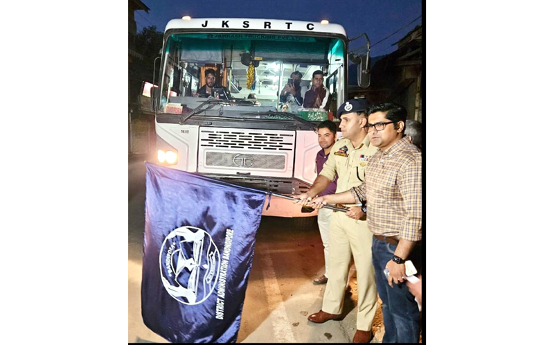DC Bandipora flagging off ‘Chota Amarnath Yatra’ DC Bandipora flagging off ‘Chota Amarnath Yatra’