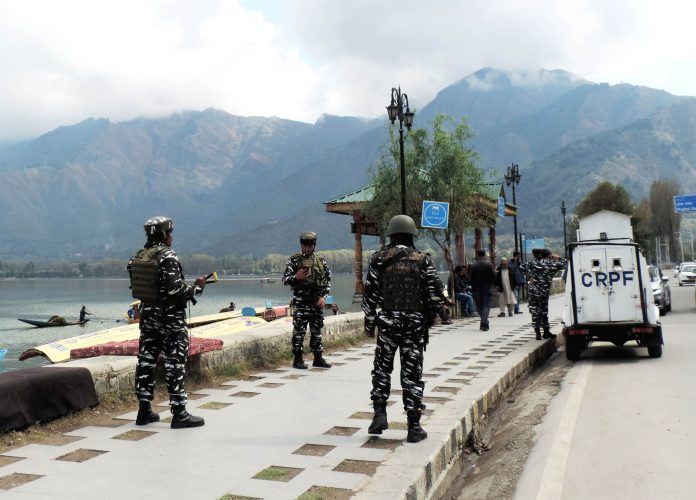 10OCT61U Security beefed up across Srinagar city ahead of President of India Droupadi Murmu’s visit in Srinagar on Tuesday. (Pic: Daily Excelsior)