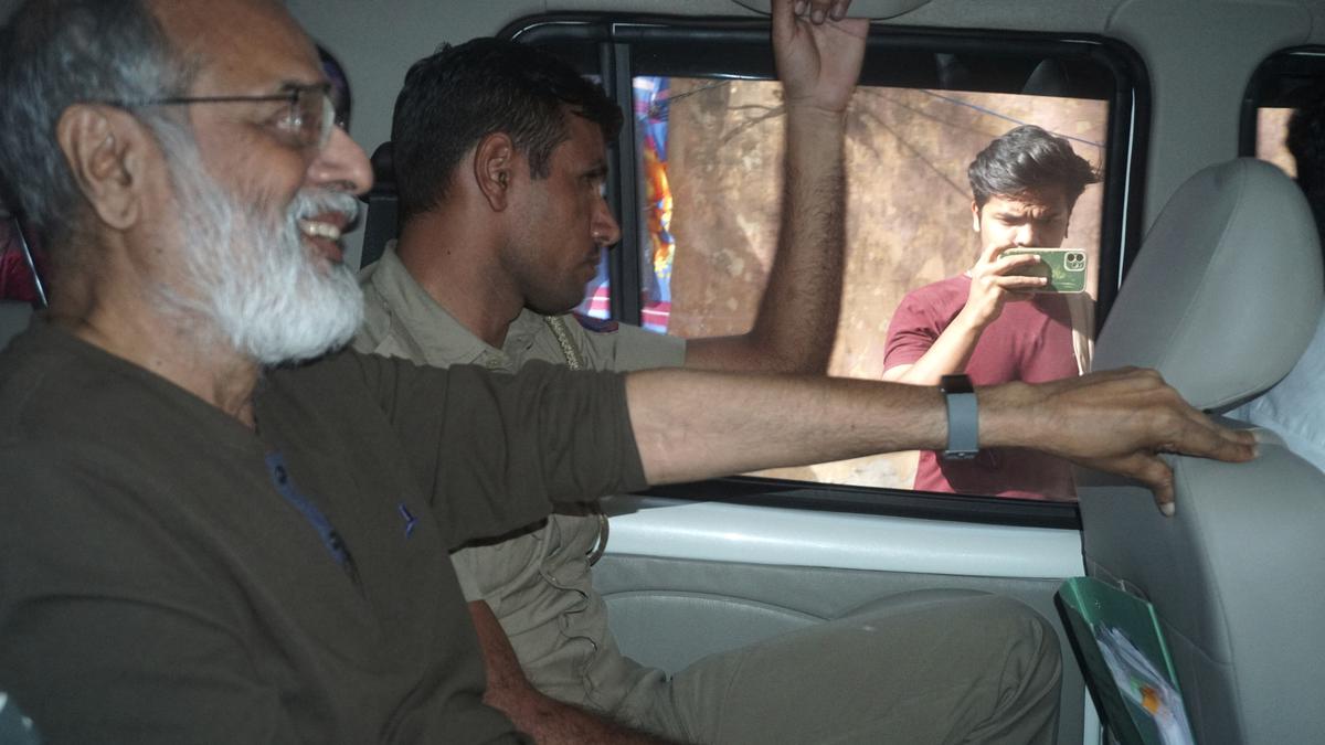 India_Police_Raids_Press_Freedom_95587