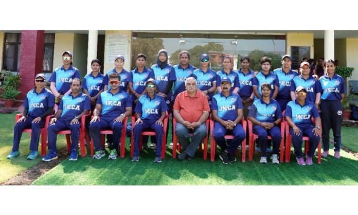 Brigadier Anil Gupta, Member-Administration JKCA posing with J&K women's team.