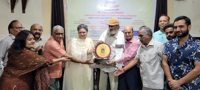 NDS felicitates Pt. Prithvi Raaj Sharma, veteran Music Composer with ‘Sahitya Shree’. NDS felicitates Pt. Prithvi Raaj Sharma, veteran Music Composer with ‘Sahitya Shree’.