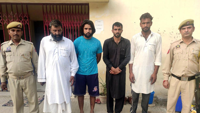 Hardcore criminals arrested by Samba Police on Saturday. Hardcore criminals arrested by Samba Police on Saturday.