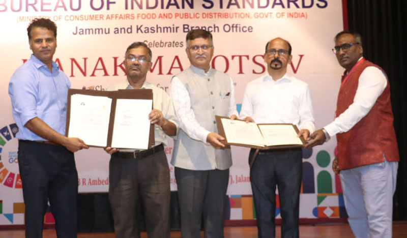 Dignitaries from BIS JKBO awards BIS Certification Licenses during a function at Jalandhar. Dignitaries from BIS JKBO awards BIS Certification Licenses during a function at Jalandhar.