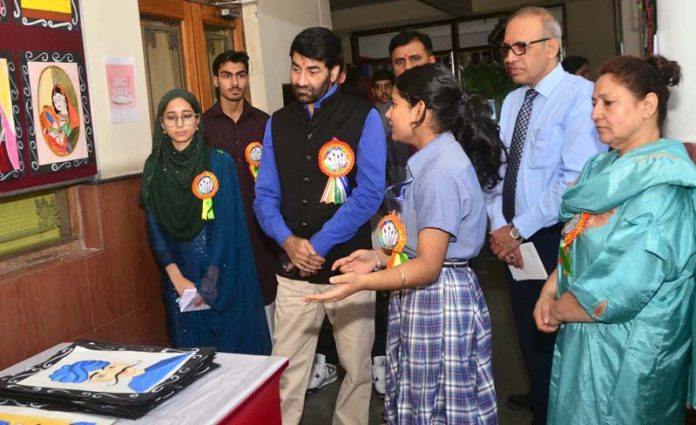 Padma Shri Balwant Thakur inspecting exhibition at KCPS on Saturday.