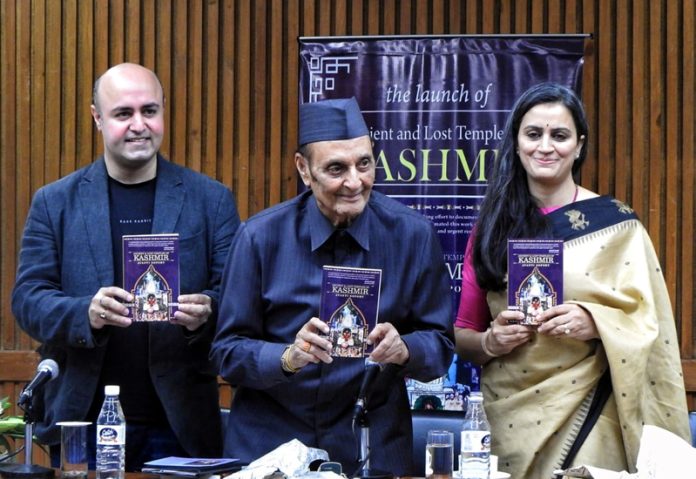 Dr Karan Singh releasing a book in New Delhi on Sunday. Dr Karan Singh releasing a book in New Delhi on Sunday.