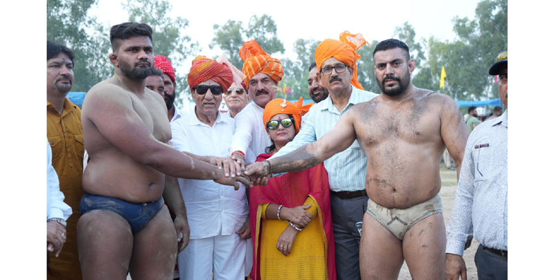 Wrestlers being introduced before Dangal at Satrayan. Wrestlers being introduced before Dangal at Satrayan.