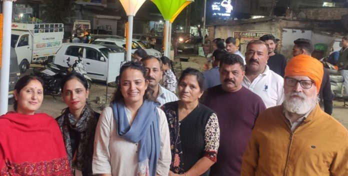 Councillor Priti Khajuria inaugurating new lights in Ward No. 1 in Udhampur on Monday.