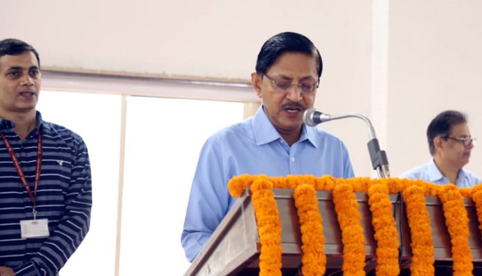 Shobhan Choudhury, General Manager Northern Railway addressing during inaugural ceremony of Women Basketball Championship at New Delhi. Shobhan Choudhury, General Manager Northern Railway addressing during inaugural ceremony of Women Basketball Championship at New Delhi.