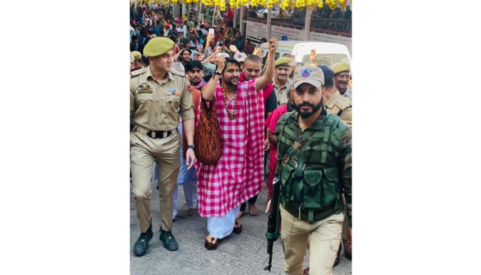 Dhirendra Krishna Shastri of Bageshwar Dham being escorted by Police and devotees during his visit to Katra.