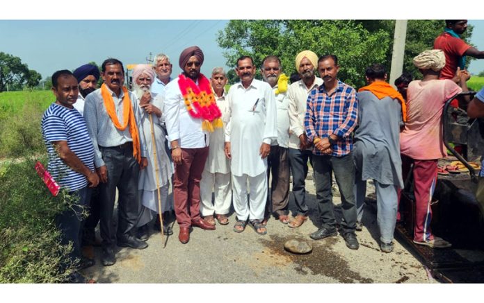 Congress leader Taranjit Singh Tony during a meeting with farmers in Jammu on Wednesday.
