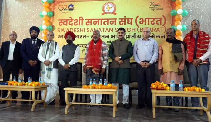 Dignitaries at provincial level convention of ‘Swadeshi Sanatan Sangh’ in Jammu on Sunday. -Excelsior/Rakesh