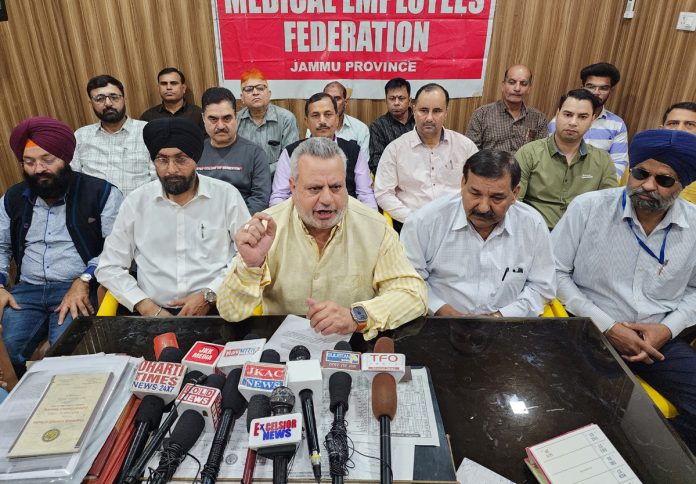 JKMEF president Sushil Sudan addressing a press conference at Jammu on Thursday. — Excelsior/Rakesh JKMEF president Sushil Sudan addressing a press conference at Jammu on Thursday. — Excelsior/Rakesh