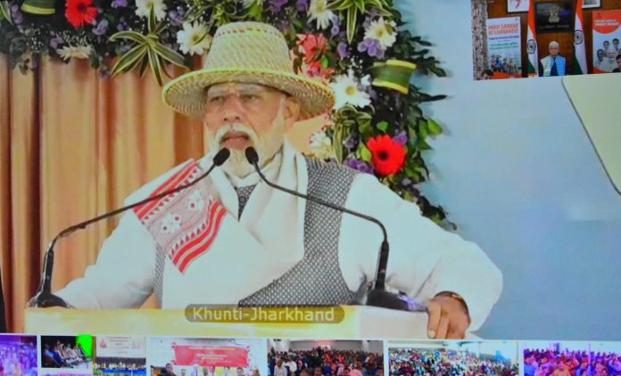 Hon’ble Prime Minister Shri Narendra Modi launches 'Viksit Bharat Sankalp Yatra' (8)