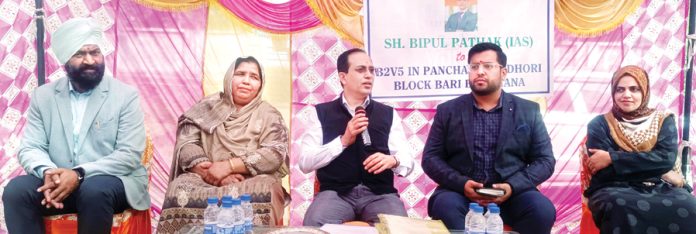 Bipul Pathak, Director General (IMPA & RD) during visit to Panchayat Badhori on Wednesday. Bipul Pathak, Director General (IMPA & RD) during visit to Panchayat Badhori on Wednesday.