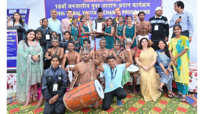 Artists of NYKS, J&K posing with Member Parliament Rajya Sabha, Gulam Ali Khatana. Artists of NYKS, J&K posing with Member Parliament Rajya Sabha, Gulam Ali Khatana.