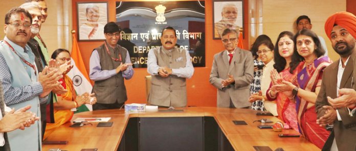Union Minister Dr. Jitendra Singh, flanked by Union Secretary S&T and eminent Scientist Dr (Prof) Abhay Karandikar, digitally launching the new 'Dashboard' at Technology Bhawan, Mehrauli, New Delhi on Tuesday. Union Minister Dr. Jitendra Singh, flanked by Union Secretary S&T and eminent Scientist Dr (Prof) Abhay Karandikar, digitally launching the new 'Dashboard' at Technology Bhawan, Mehrauli, New Delhi on Tuesday.