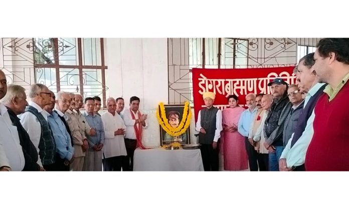 Members of Dogra Brahman Pratinidhi Sabha paying tribute to Major Som Nath Sharma on his martyrdom day.