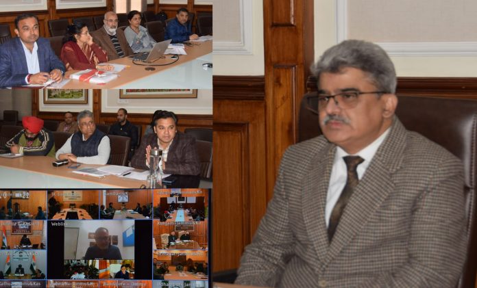 CS reviews progress of ongoing VBSY with DCs & District Prabharis-9